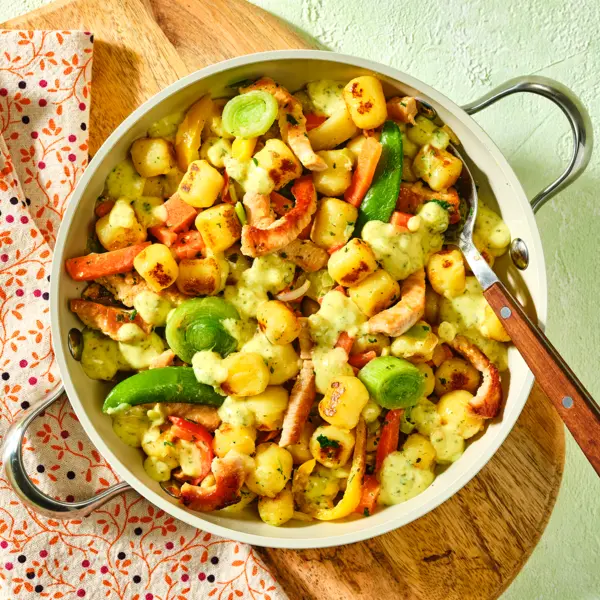 One Pan Honig-Senf-Geschnetzeltes mit Gnocchi