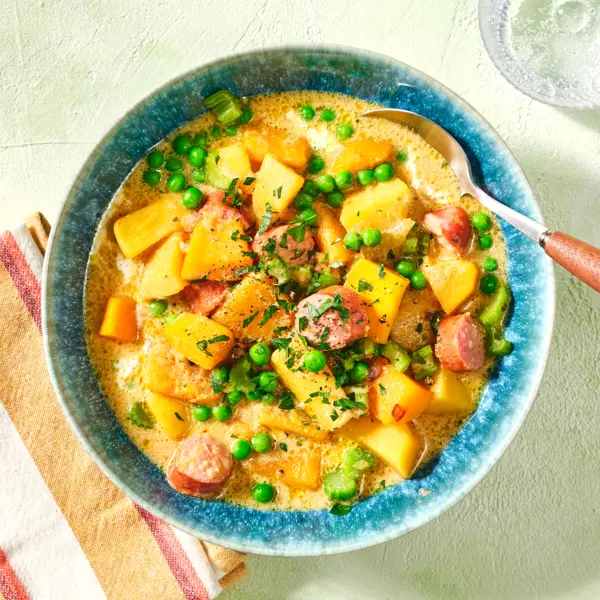 Kürbis-Gulasch mit Mettenden