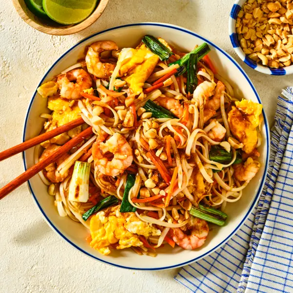Pad Thai mit Garnelen