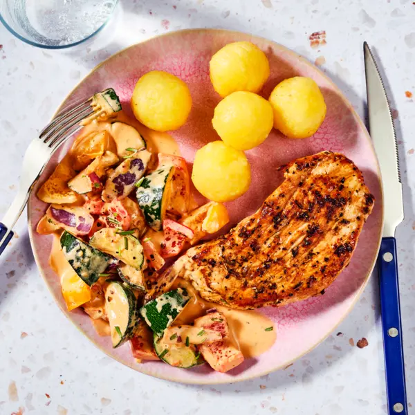 Mediterranes Schnitzel mit Mini-Knödeln