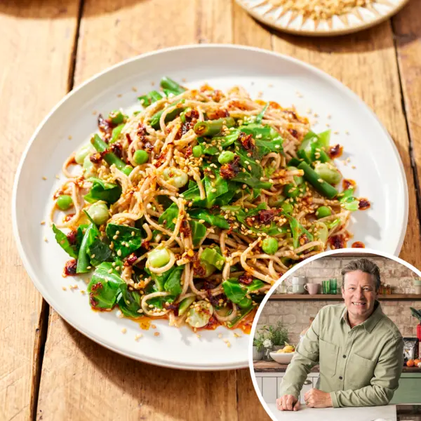 Schnelle Gemüsenudeln