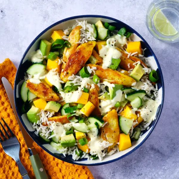 Schneller Reissalat mit Curry-Hähnchen