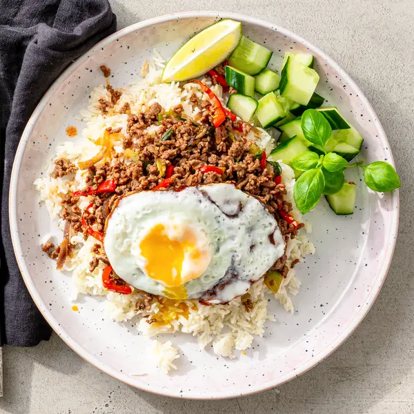 Hackfleisch auf Thai-Art