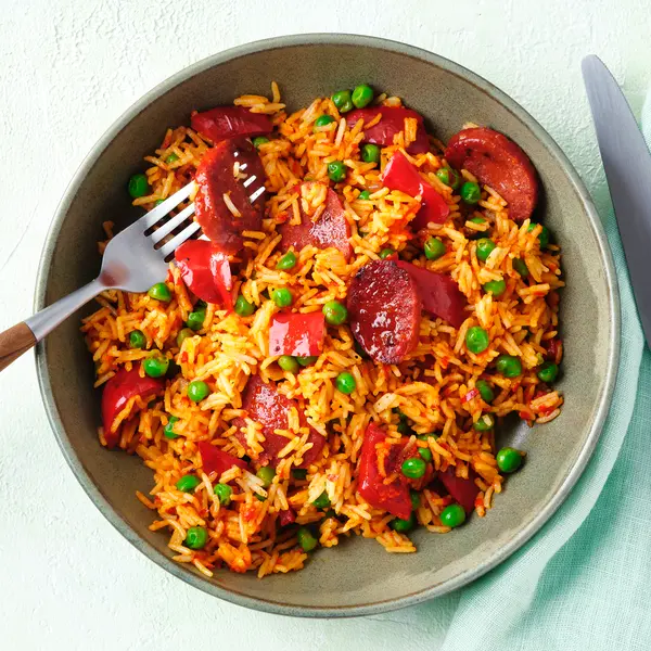 Bunte Sucuk-Reispfanne