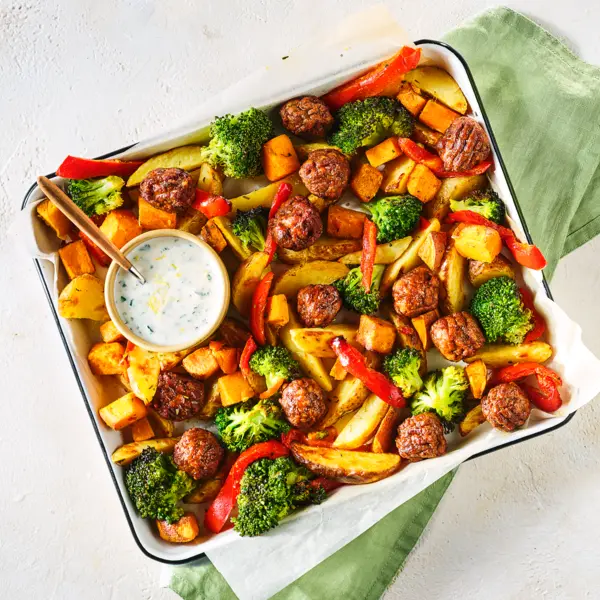 Ofengemüse mit Falafeln