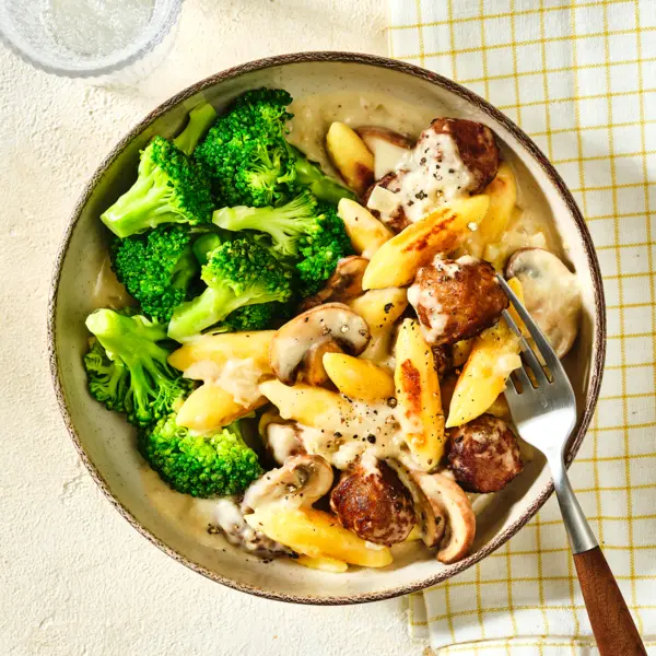 Köttbullar mit Schupfnudeln