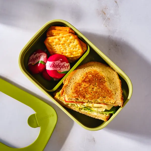 Pesto-Hähnchen Sandwich