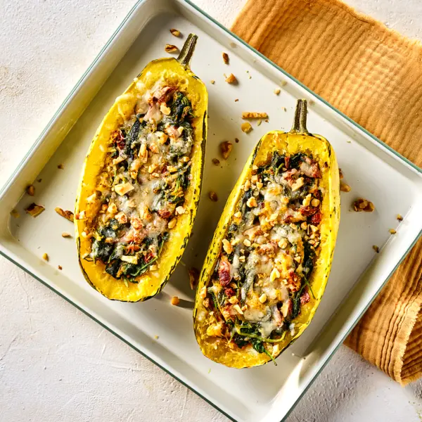 Gefüllter Spaghettikürbis