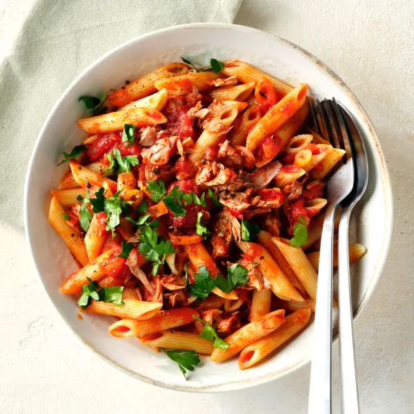 Penne Arrabbiata mit Thunfisch