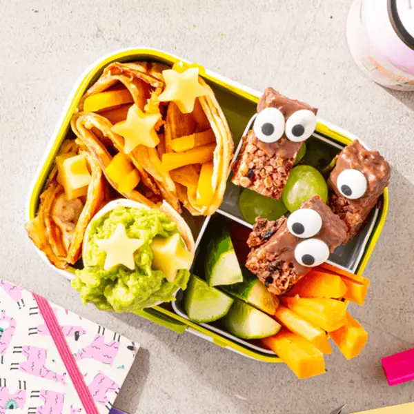 Schinken-Käse-Wraps mit Avocado-Dip