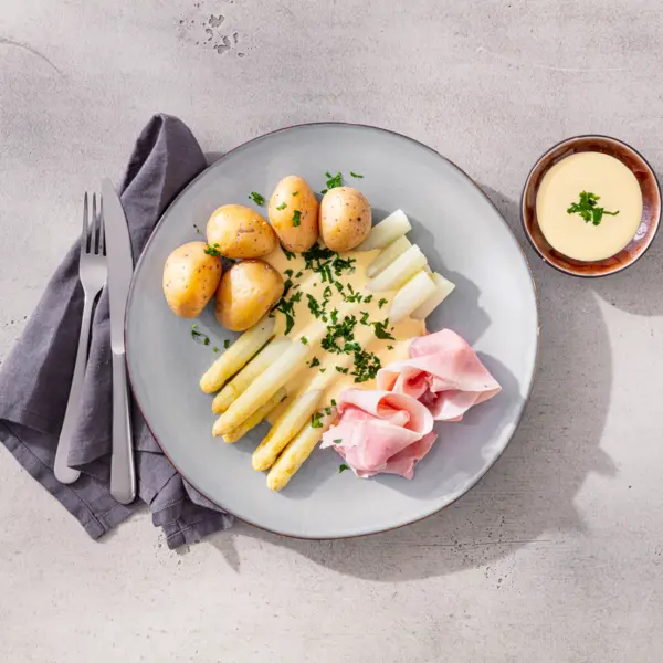 Spargel mit Schinken und Hollandaise