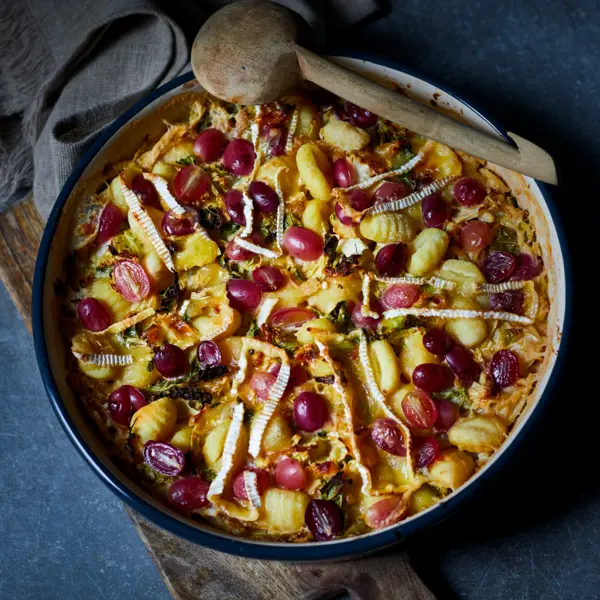 Gnocchi-Wirsing-Auflauf mit Camembert