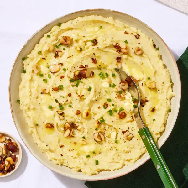 Kartoffelpüree mit Haselnüssen