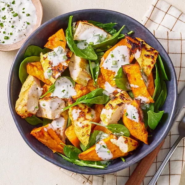 Spicy-Chicken-Bowl aus dem Air Fryer