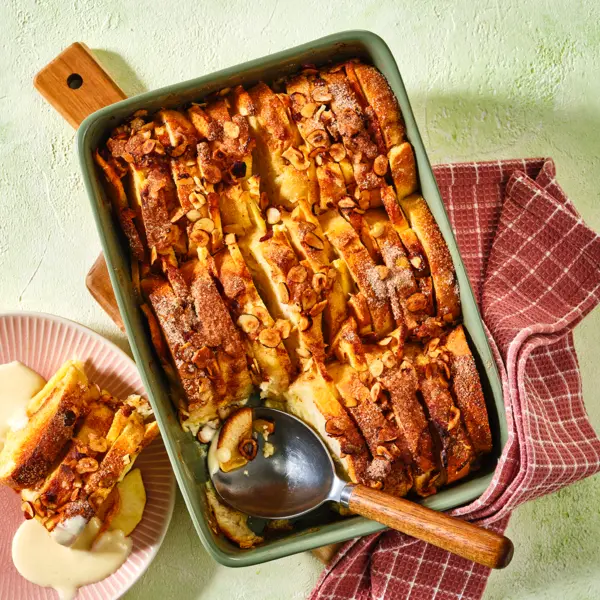 Arme-Ritter-Auflauf mit Apfel
