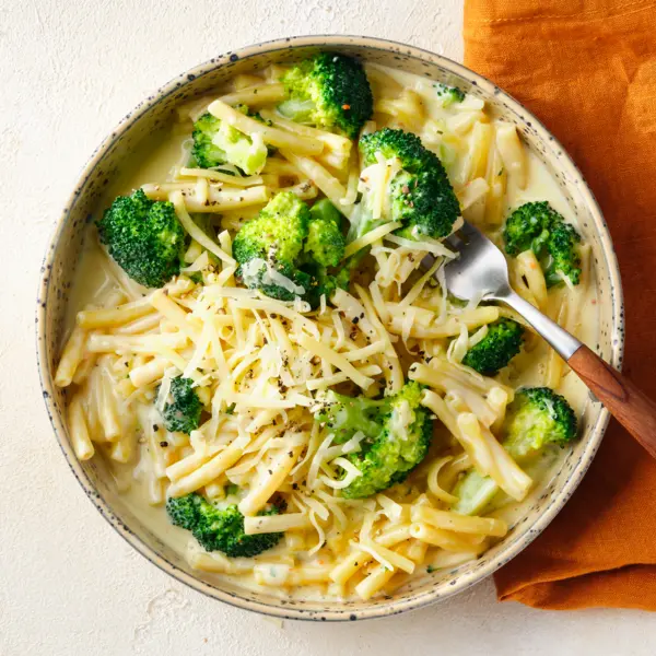 Käsenudeln mit Broccoli