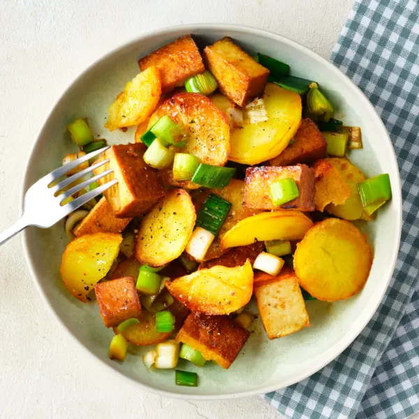 Bratkartoffel-Lauch-Pfanne mit Tofu