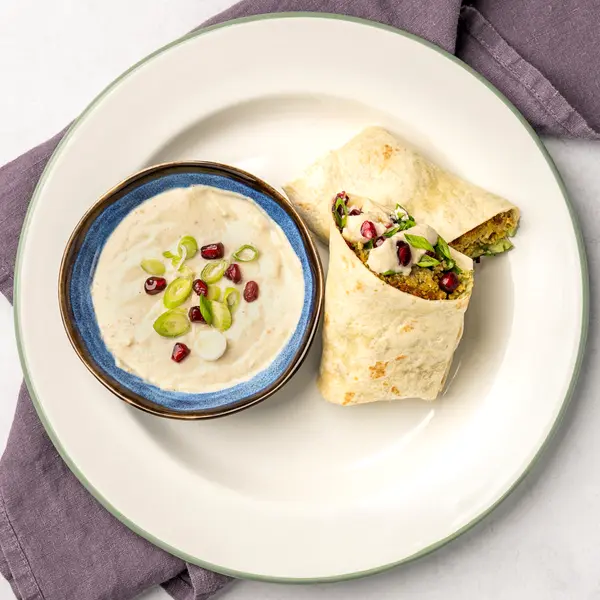 Falafel-Wraps mit Auberginensoße