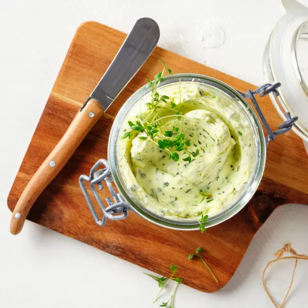 Kräuterbutter