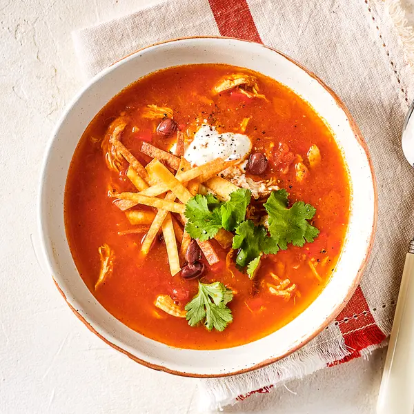 Tortillasuppe mit Hähnchen