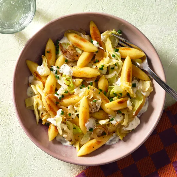 Schupfnudeln mit Spitzkohl