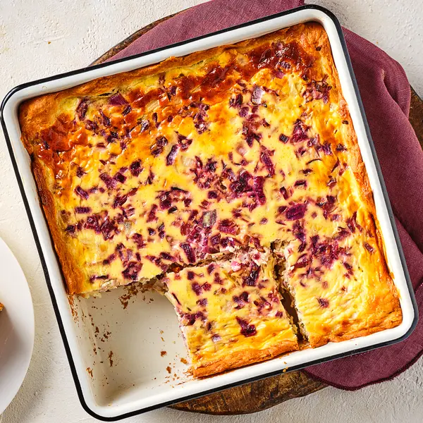 Zwiebelkuchen im Blech