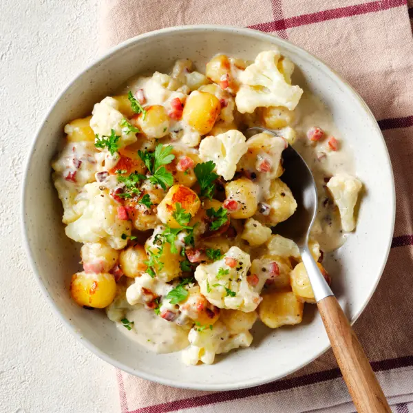 Cremige Gnocchi-Blumenkohl-Pfanne