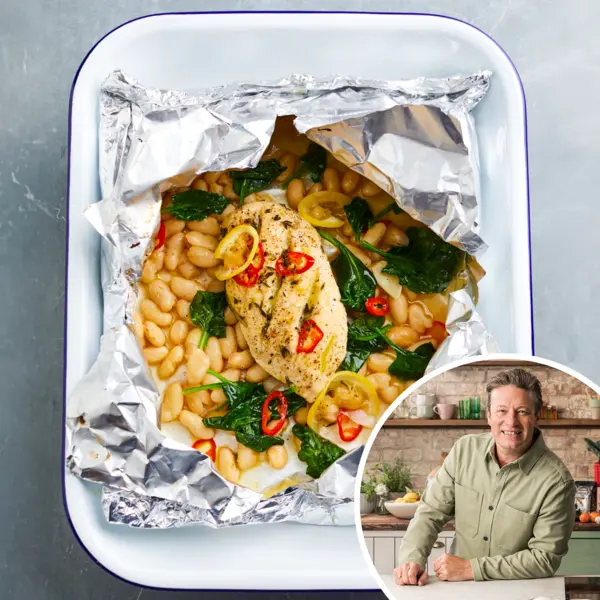 "Chicken in a bag" mit Bohnen, Spinat und Zitrone