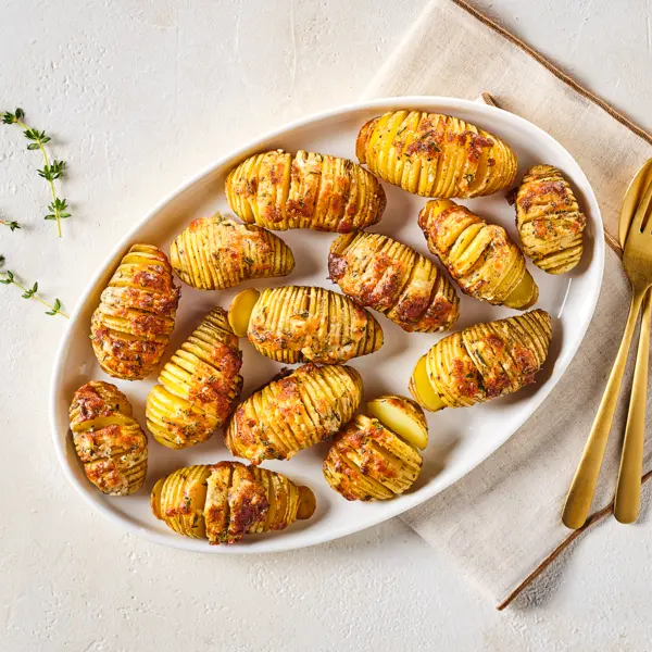 Hasselback Kartoffeln mit Parmesan-Butter