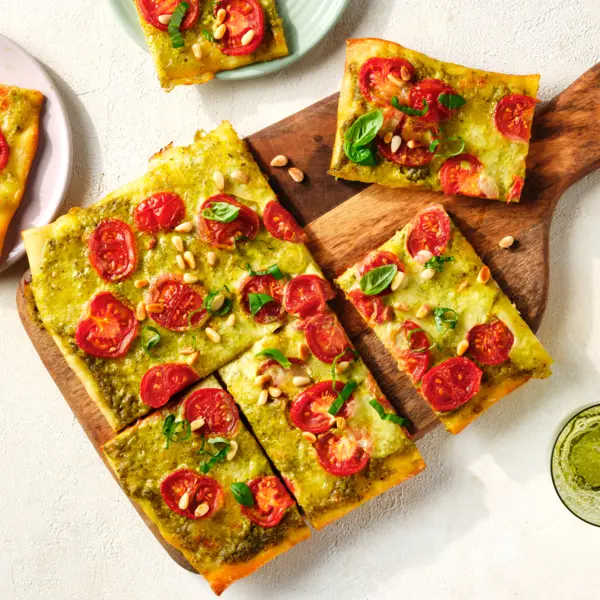 Einfache Pizza Caprese