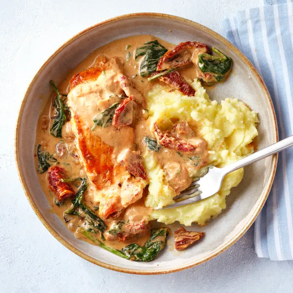 Lachs toskanischer Art mit Kartoffelpüree