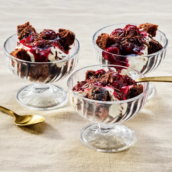 Einfache Schwarzwälder-Kirsch Desserts