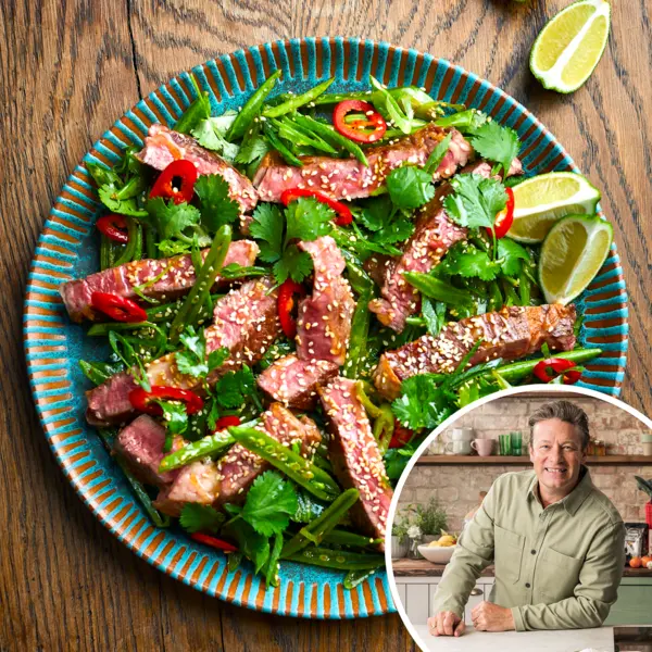 Steaksalat mit Zuckerschoten, Limette und Sesam