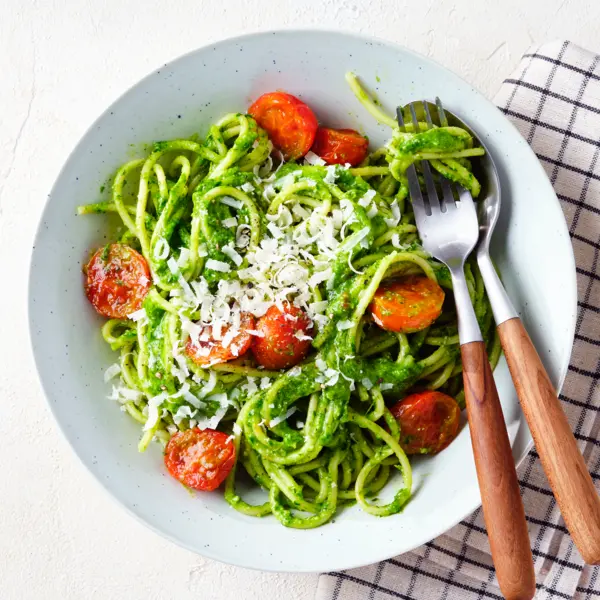 Spaghetti mit Bärlauchpesto