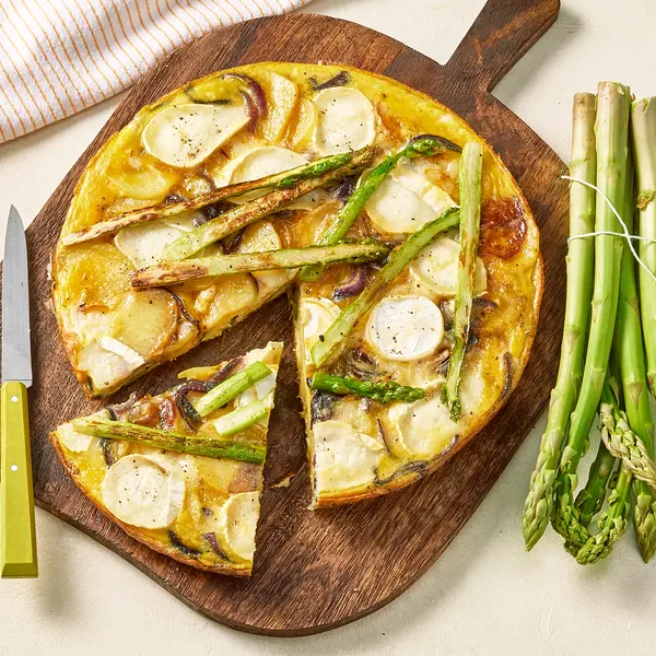 Tortilla mit Spargel und Ziegenkäse