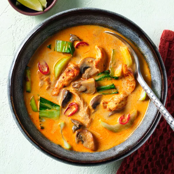 Asiatische Tom Kha Gai Suppe