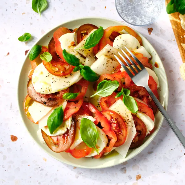 Tomate-Mozzarella mit Melone