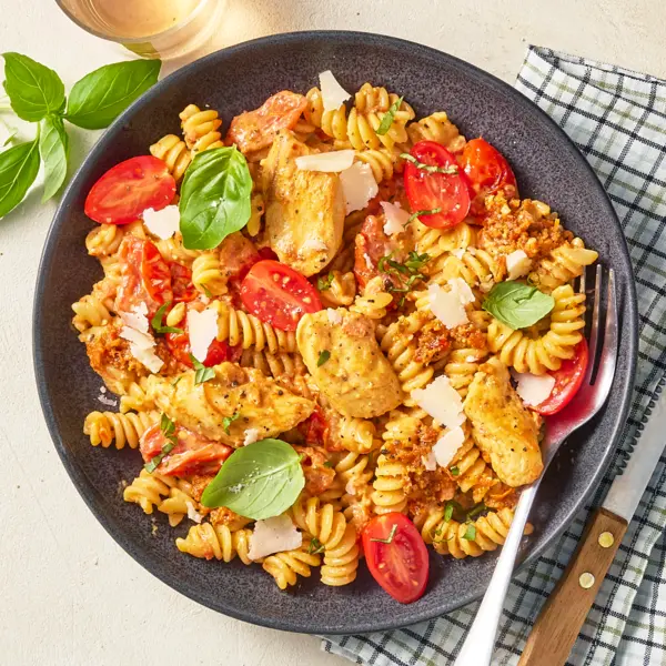 Hähnchen-Pesto-Nudeln