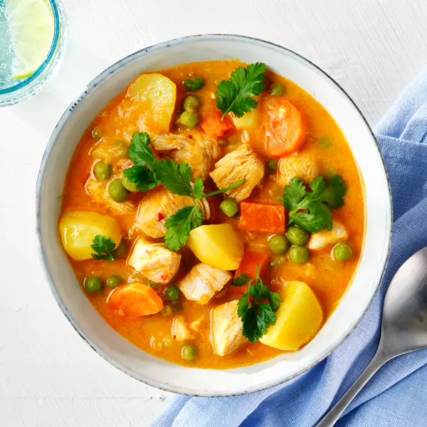 Schnelles Thai-Curry mit Huhn