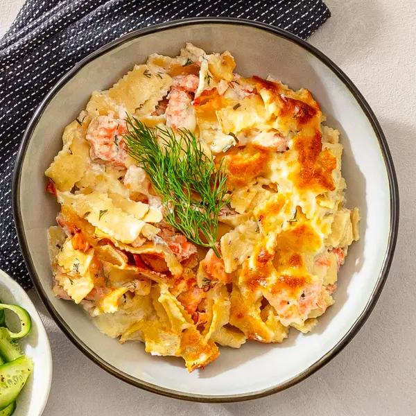 Lachspasta aus dem Ofen