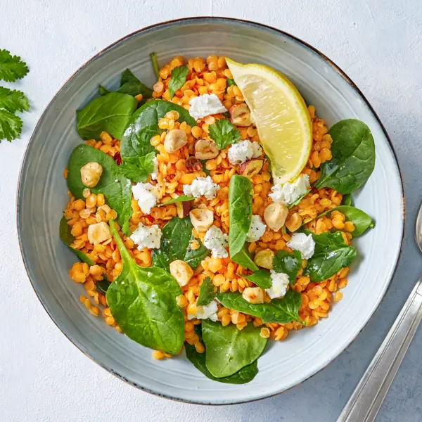 Mediterraner Linsensalat mit Ziegenkäse