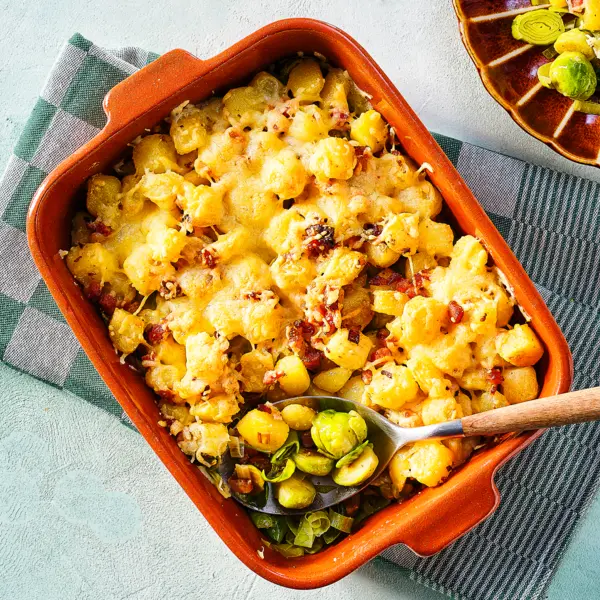Rosenkohl-Auflauf mit Kartoffeln und Speck