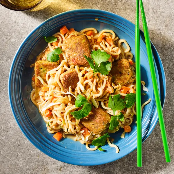 Schnelle Erdnussnudeln