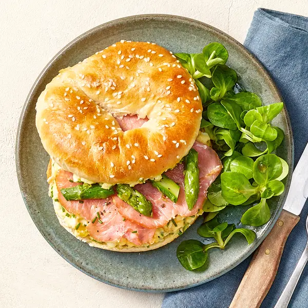 Spargel-Speck-Ei-Sandwich