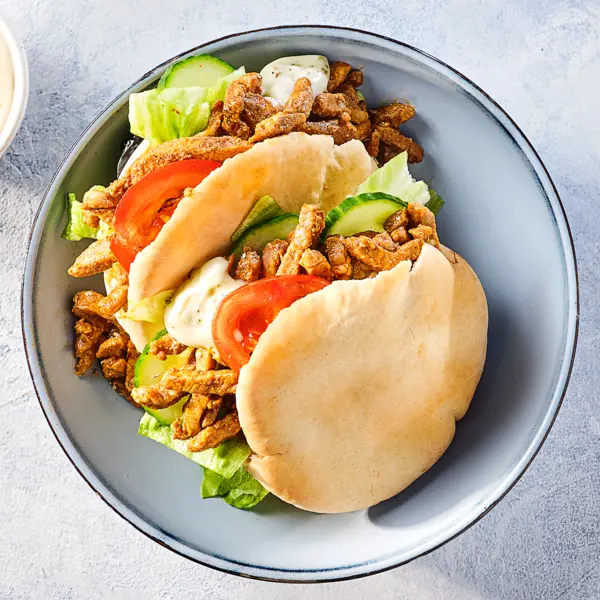 Gyros-Sandwich mit Knoblauchsoße